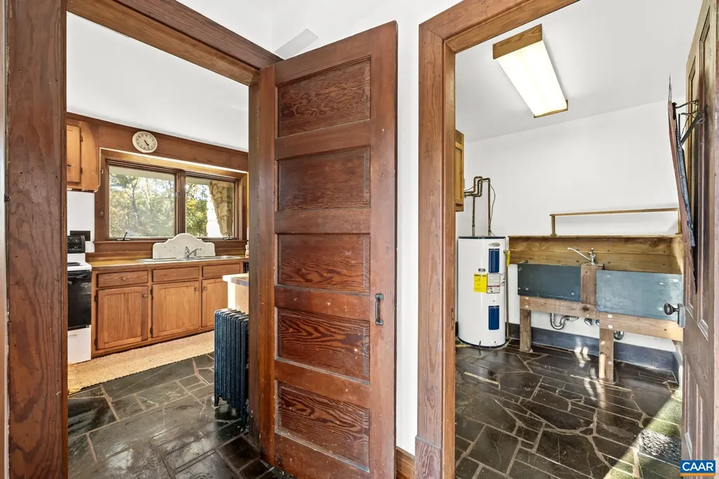 9712 Old Green Mountain Road Esmont VA 22937