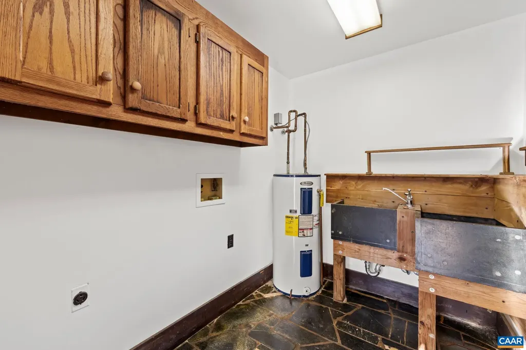 9712 Old Green Mountain Road Esmont VA 22937