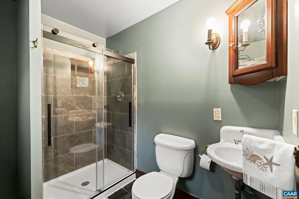 9712 Old Green Mountain Road Esmont VA 22937