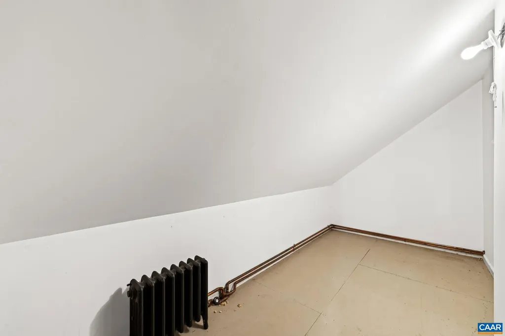 9712 Old Green Mountain Road Esmont VA 22937