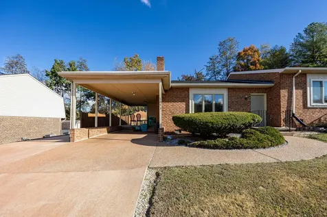 1093 Rosedale Drive Rockingham VA 22801