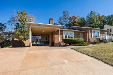 1093 Rosedale Drive Rockingham VA 22801