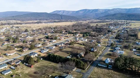 223 Fairview Road Luray VA 22835