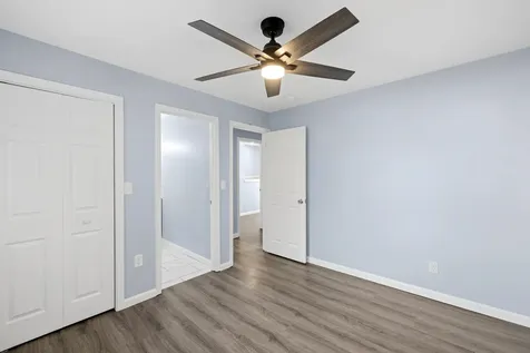 421 Charlotte Avenue N Waynesboro VA 22980