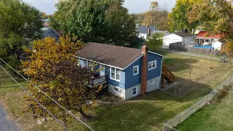 421 Charlotte Avenue N Waynesboro VA 22980