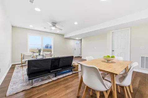 125 21st Street Grottoes VA 24441