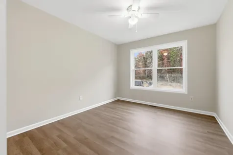 125 21st Street Grottoes VA 24441