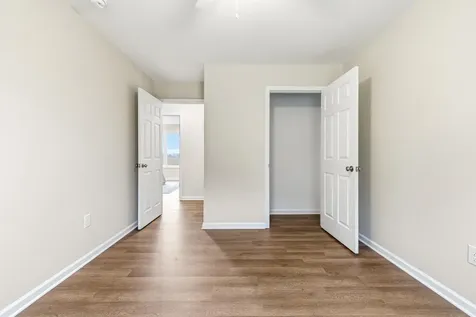 125 21st Street Grottoes VA 24441