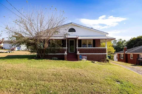 34 Oflinn Street Luray VA 22835