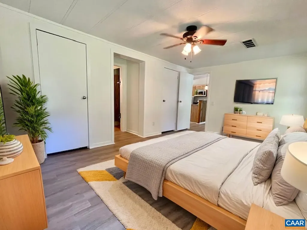 11 Flint Lake Road Stanardsville VA 22973