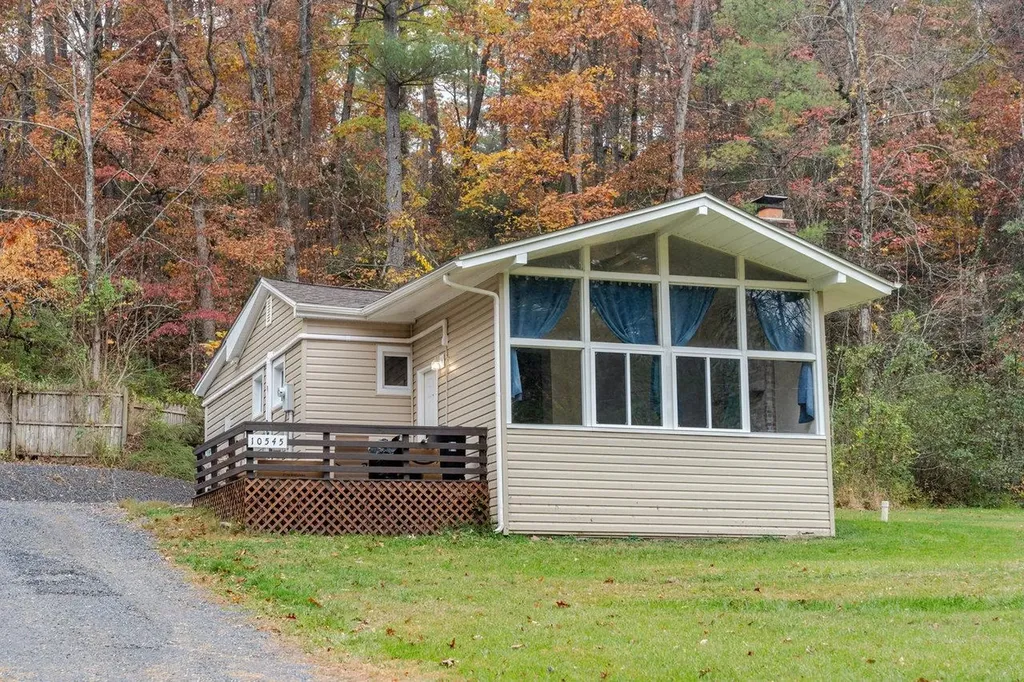 10545 Falling Pine Lane Dayton VA 22821