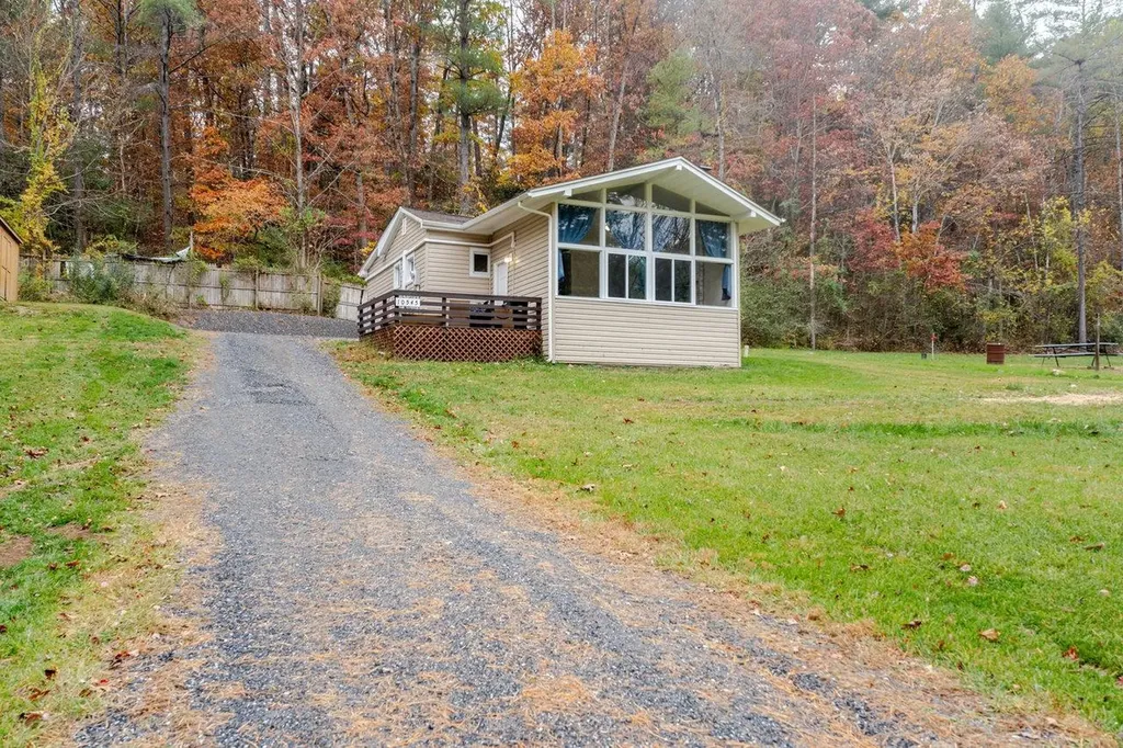 10545 Falling Pine Lane Dayton VA 22821