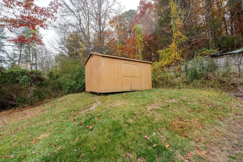 10545 Falling Pine Lane Dayton VA 22821