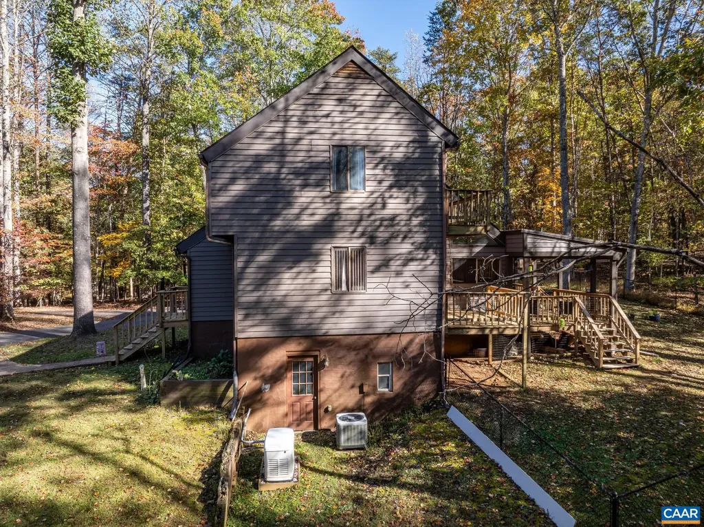 2530 Gillums Ridge Lane Charlottesville VA 22903