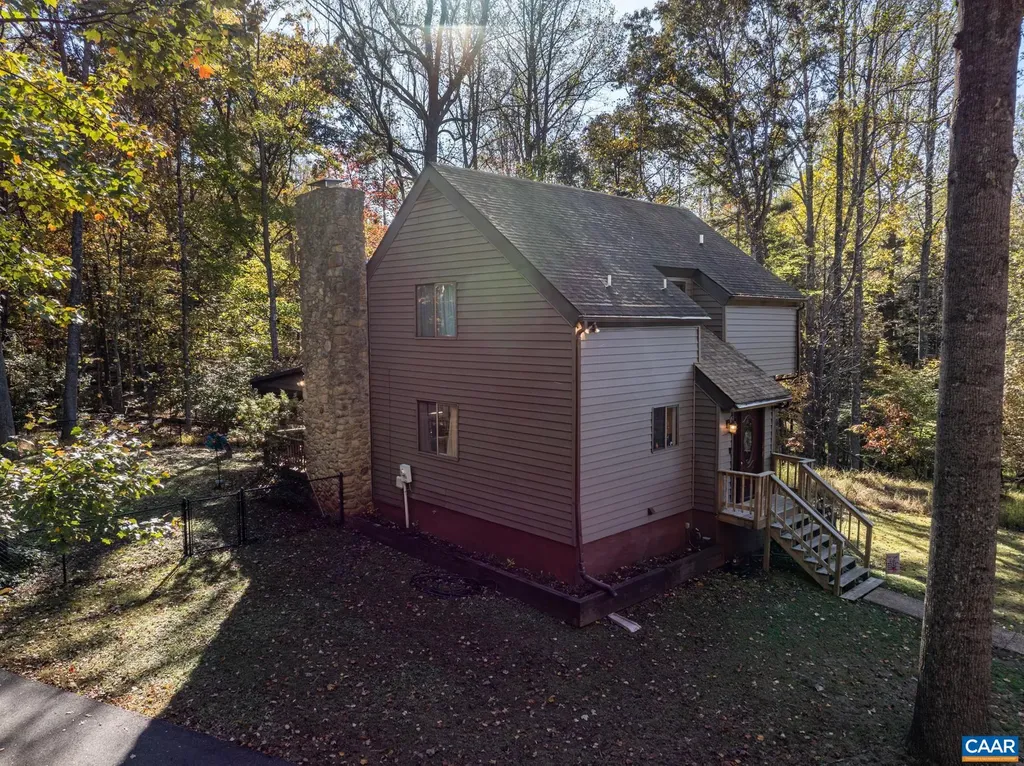 2530 Gillums Ridge Lane Charlottesville VA 22903