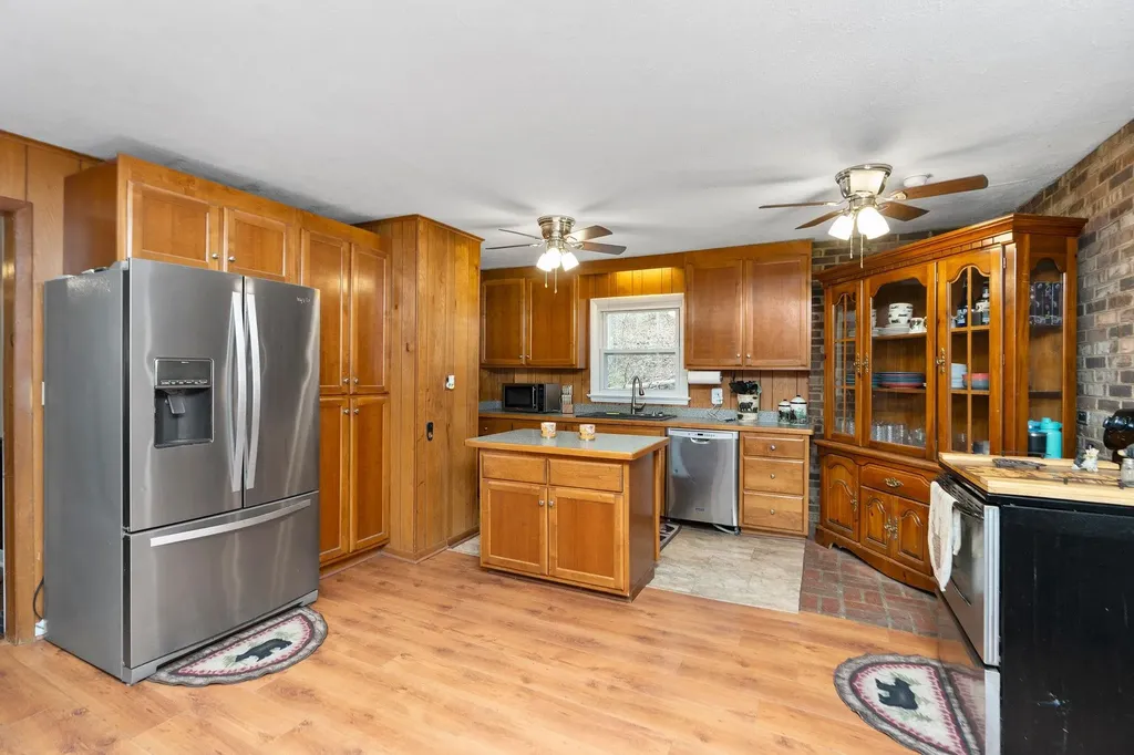 887 Bright Hollow Road Deerfield VA 24432