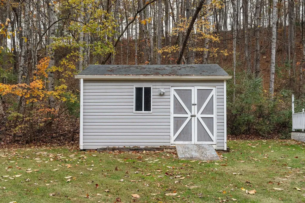 887 Bright Hollow Road Deerfield VA 24432