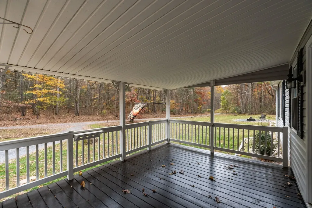 887 Bright Hollow Road Deerfield VA 24432