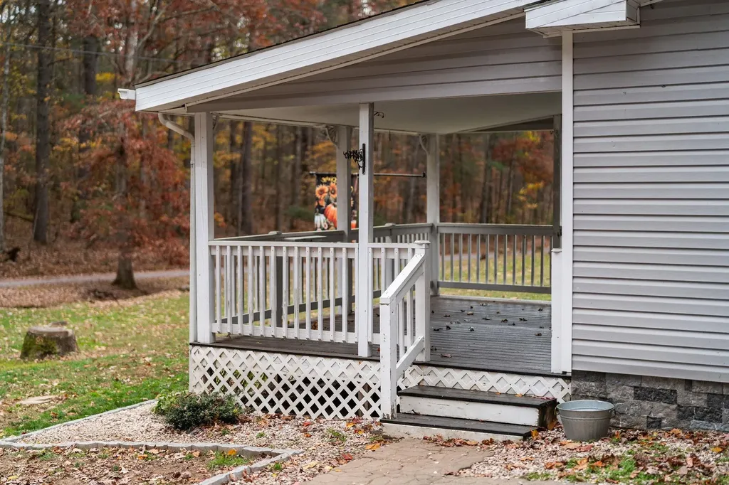 887 Bright Hollow Road Deerfield VA 24432