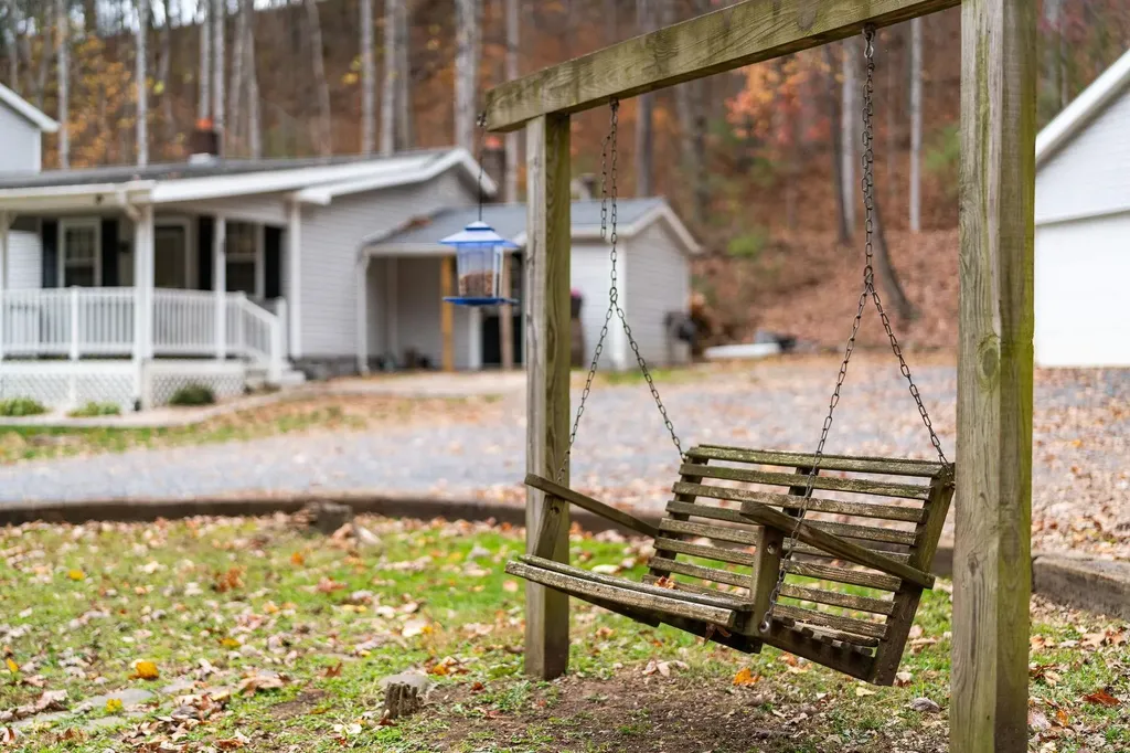 887 Bright Hollow Road Deerfield VA 24432