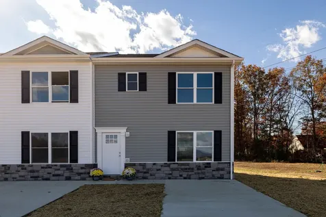 129 21st Street Grottoes VA 24441