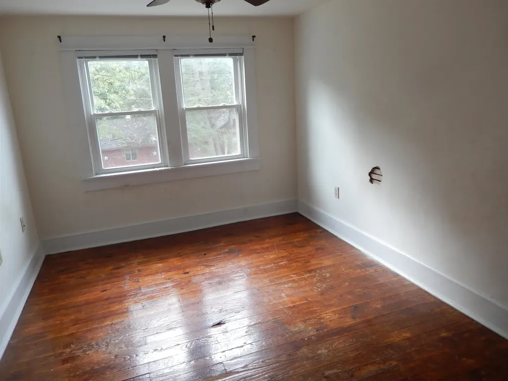 2658 North East Side Highway Elkton VA 22827