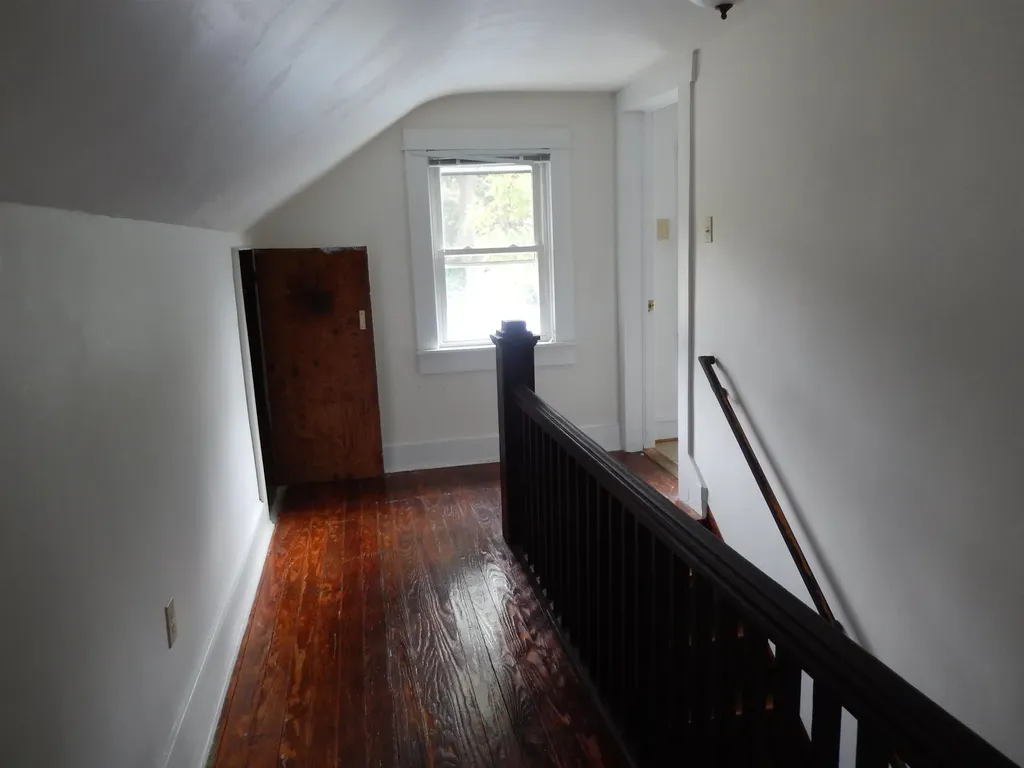 2658 North East Side Highway Elkton VA 22827