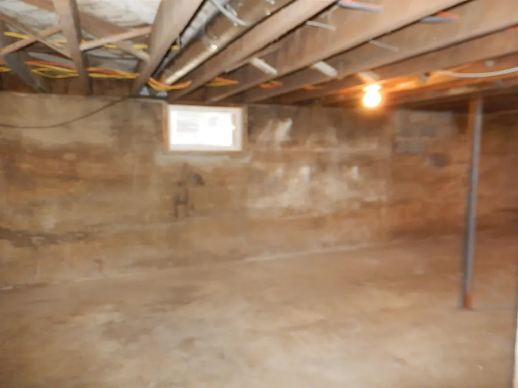 2658 North East Side Highway Elkton VA 22827