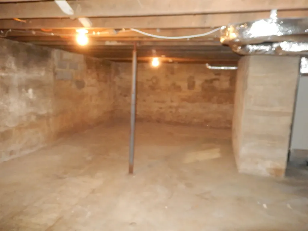 2658 North East Side Highway Elkton VA 22827