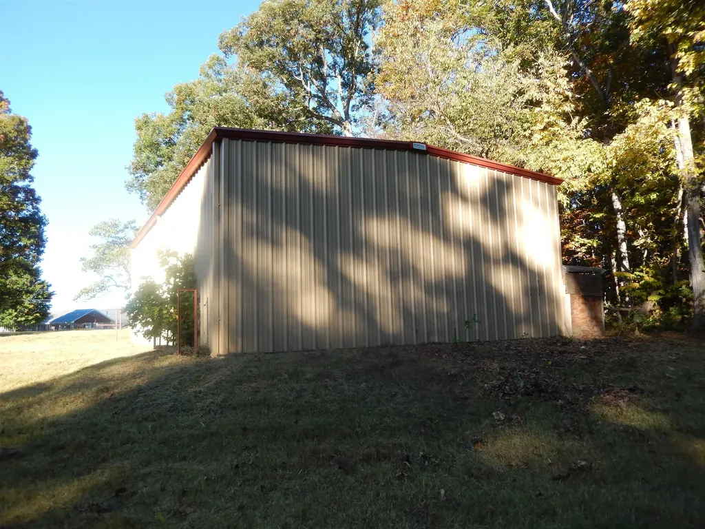 2658 North East Side Highway Elkton VA 22827