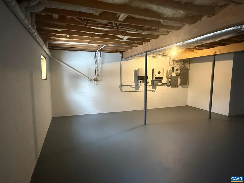 6505 Gordonsville Road Keswick VA 22947