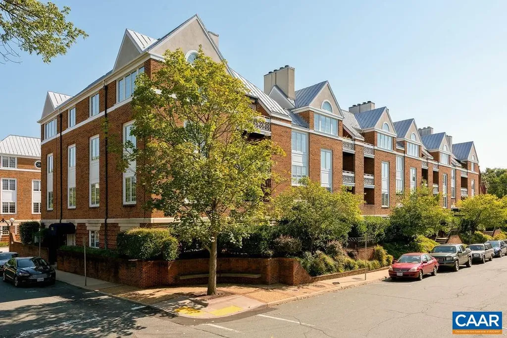 253 East Jefferson Street Charlottesville VA 22902