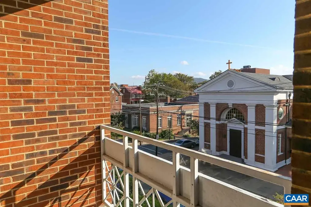 253 East Jefferson Street Charlottesville VA 22902