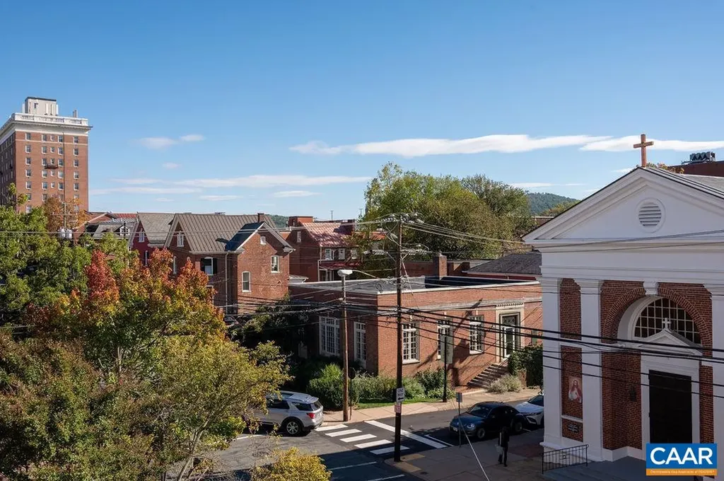 253 East Jefferson Street Charlottesville VA 22902