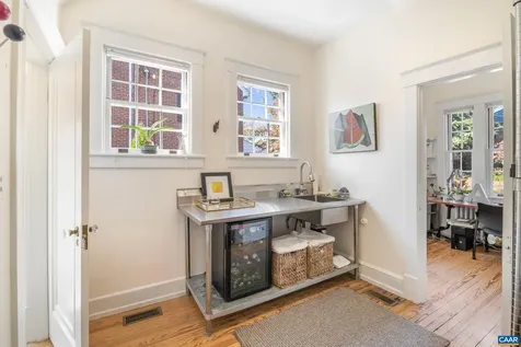 674 Evergreen Avenue Charlottesville VA 22902