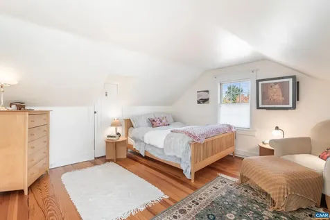 674 Evergreen Avenue Charlottesville VA 22902