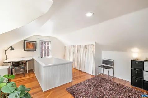 674 Evergreen Avenue Charlottesville VA 22902