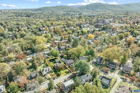 674 Evergreen Avenue Charlottesville VA 22902