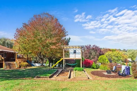 3210 Arrowhead Road Rockingham VA 22801