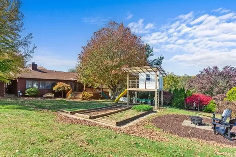 3210 Arrowhead Road Rockingham VA 22801