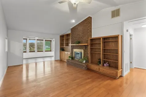 3210 Arrowhead Road Rockingham VA 22801