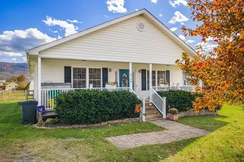 5158 Boxwood Drive Mt Jackson VA 22842