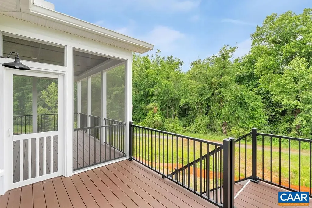 13 Sablewood Drive Charlottesville VA 22911