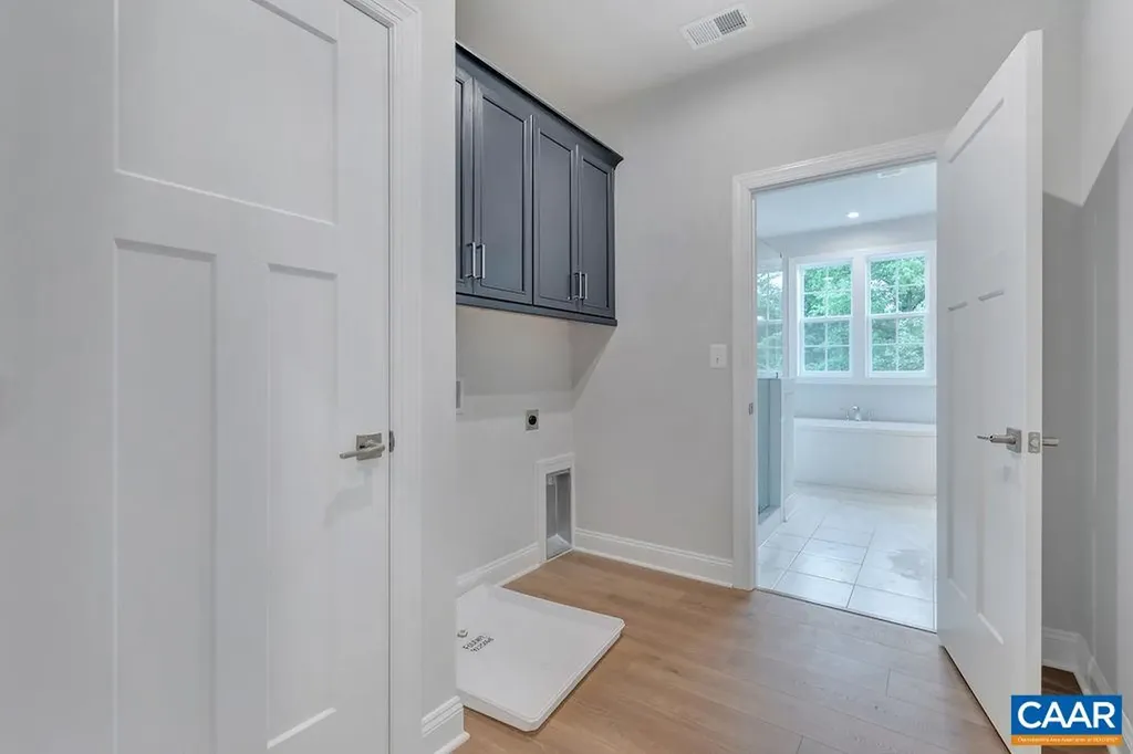 13 Sablewood Drive Charlottesville VA 22911