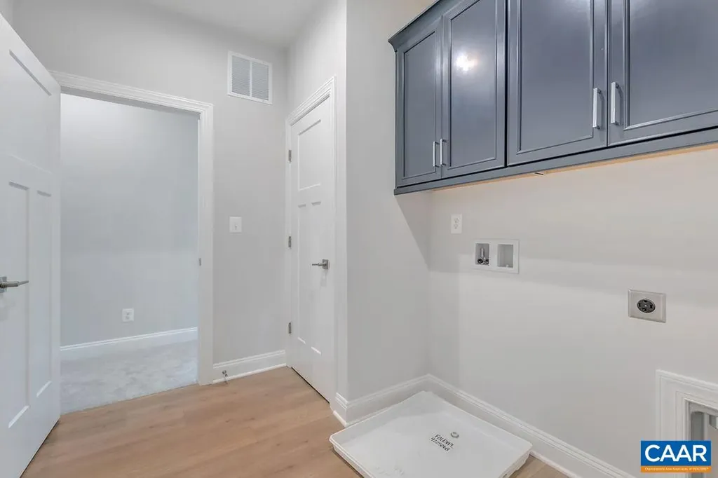 13 Sablewood Drive Charlottesville VA 22911