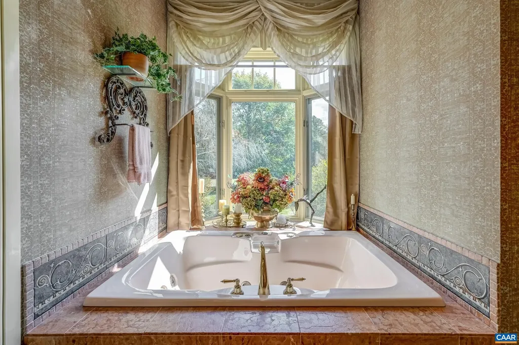 4798 Barn Field Drive Keswick VA 22947