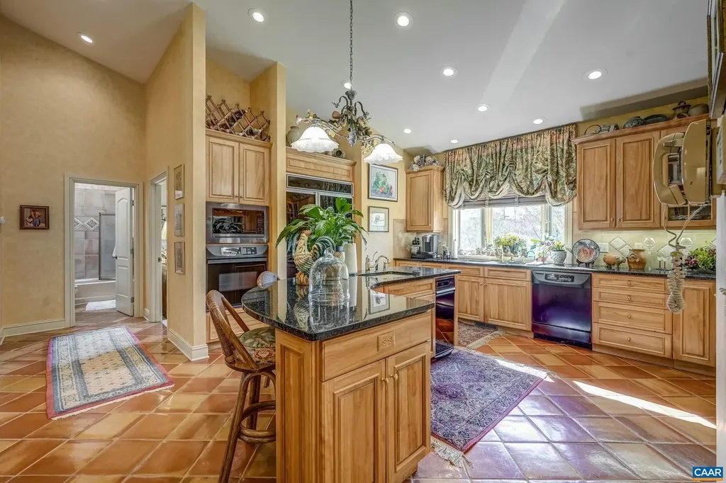 4798 Barn Field Drive Keswick VA 22947