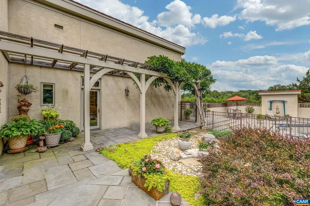 4798 Barn Field Drive Keswick VA 22947