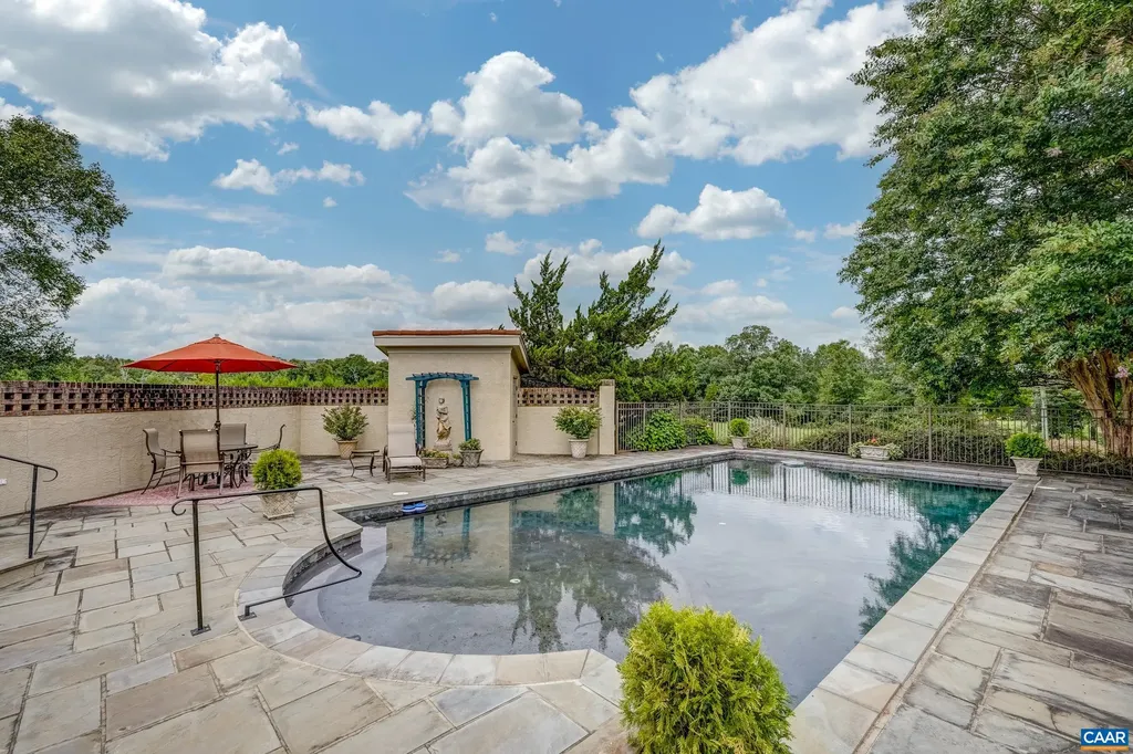 4798 Barn Field Drive Keswick VA 22947