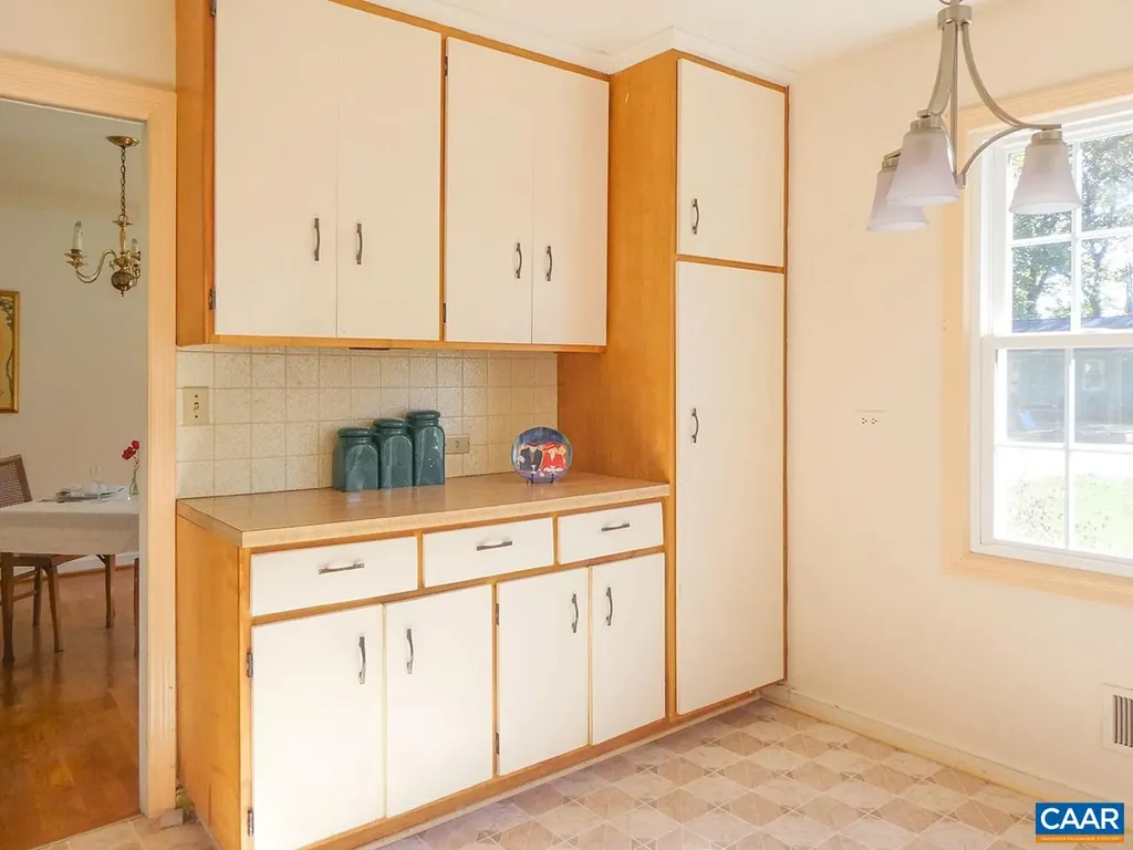 107 Elkhorn Road Charlottesville VA 22903